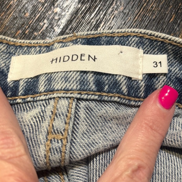 Hidden Logan Heavy Distressed Dad Jeans Size 31 (like new condition) - Picture 4 of 6